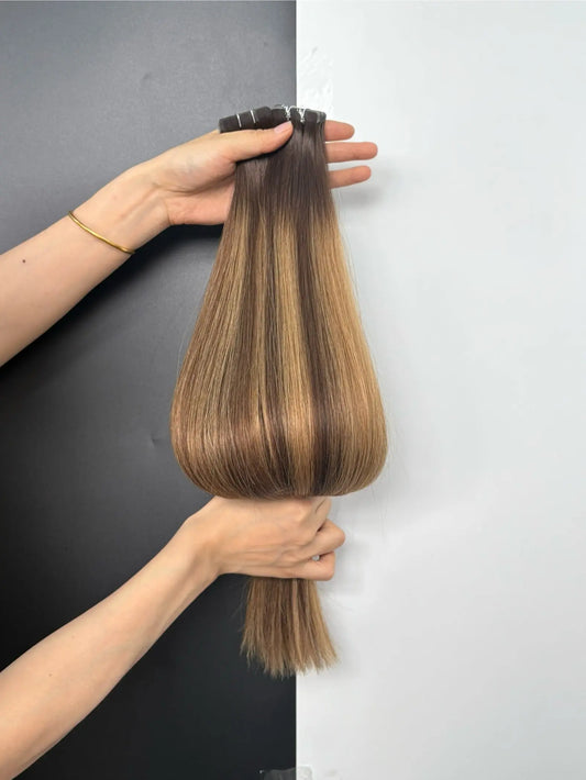 Tape-in Extensions, Naturlig Mörkbrun Balayage R2-4/8 Bsextensions